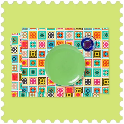 Juego de dos salvamanteles