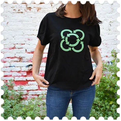 Camiseta mujer modelo Flor de Barcelona en algodón reciclado